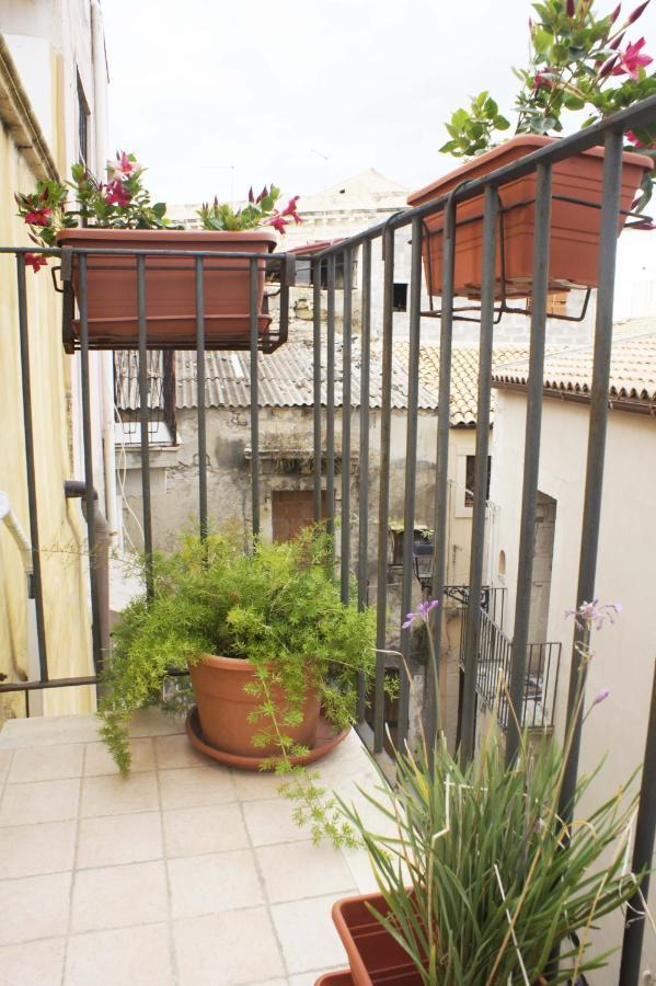 Ciuri Ciuri Villa Syracuse ภายนอก รูปภาพ